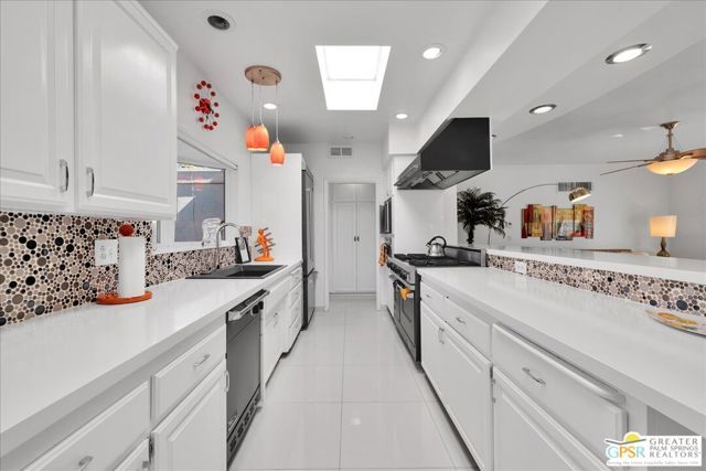 1109 E Mesquite Avenue, Palm Springs, CA 92264