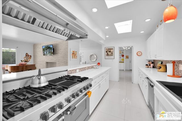 1109 E Mesquite Avenue, Palm Springs, CA 92264