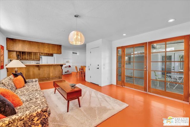 1109 E Mesquite Avenue, Palm Springs, CA 92264