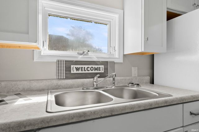 819 Eckart Street, Fort Wayne, IN 46806