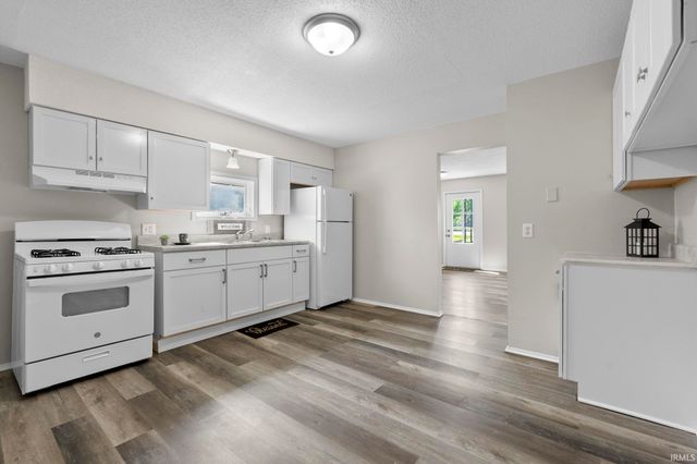 819 Eckart Street, Fort Wayne, IN 46806