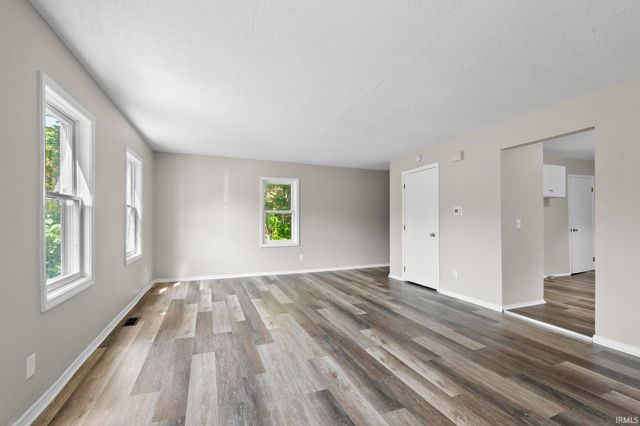 819 Eckart Street, Fort Wayne, IN 46806