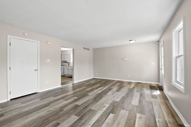 819 Eckart Street, Fort Wayne, IN 46806