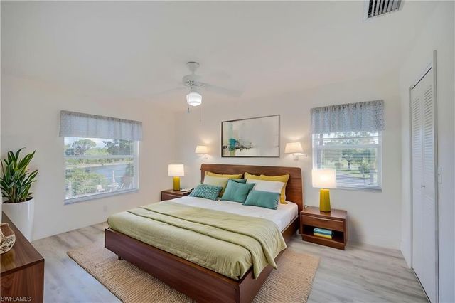 5709 Foxlake DR 208, North Fort Myers, FL 33917