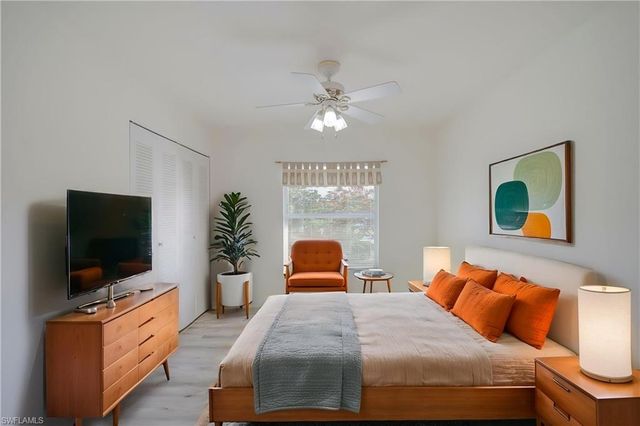 5709 Foxlake DR 208, North Fort Myers, FL 33917