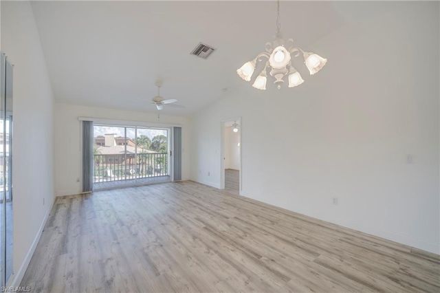 5709 Foxlake DR 208, North Fort Myers, FL 33917