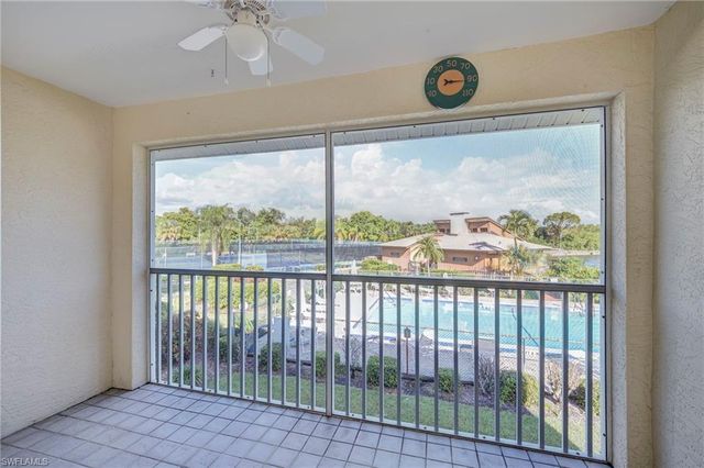 5709 Foxlake DR 208, North Fort Myers, FL 33917