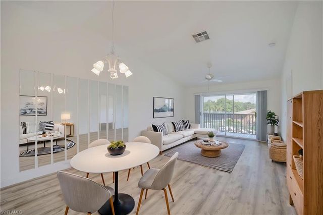 5709 Foxlake DR 208, North Fort Myers, FL 33917