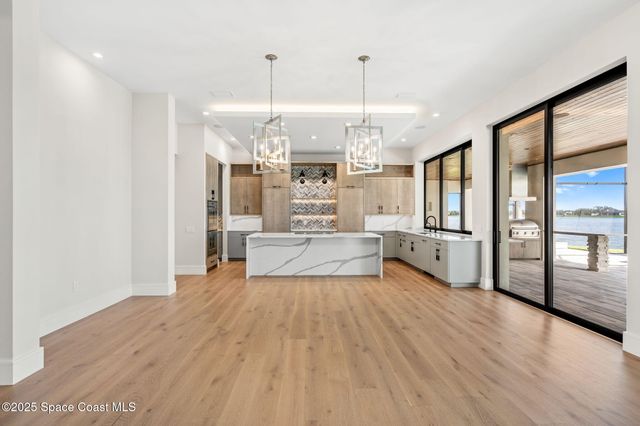 3717 Upper Floridian Way, Rockledge, FL 32955