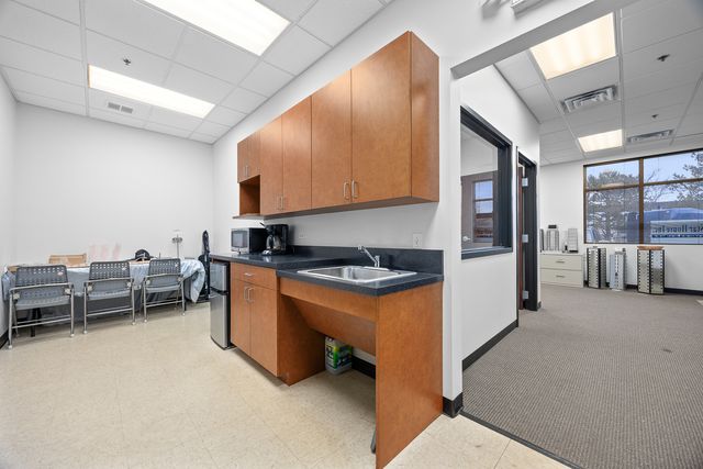 475 Quadrangle Drive F, Bolingbrook, IL 60440