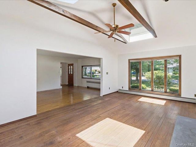 100 Bayberry Avenue, Garden City, NY 11530