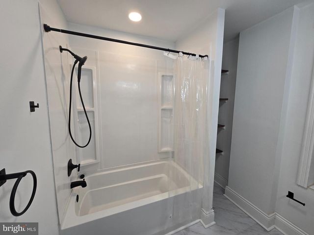 4444 FLEMING ST, Philadelphia, PA 19128