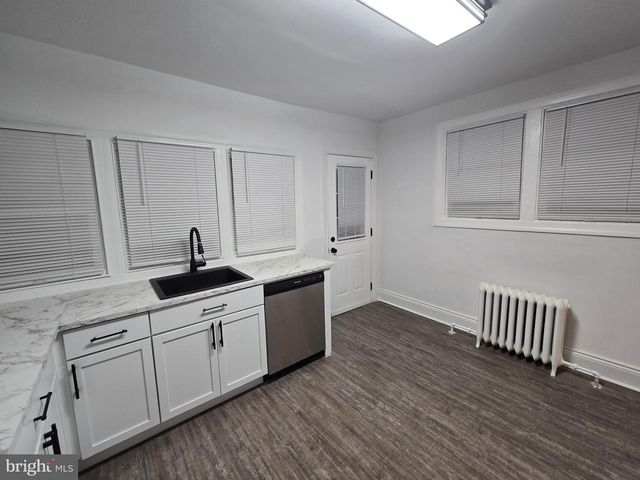 4444 FLEMING ST, Philadelphia, PA 19128