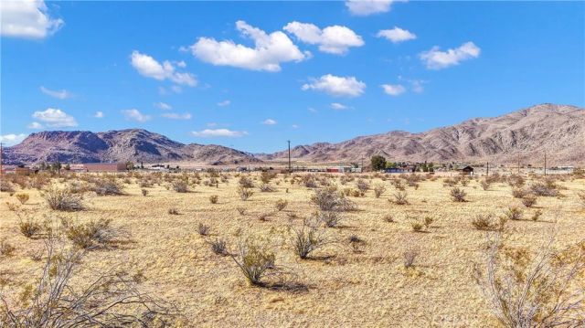 0 Milpas Dr, Apple Valley, CA 92308