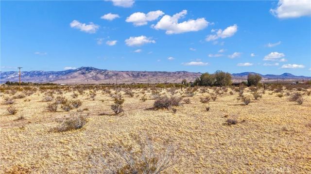 0 Milpas Dr, Apple Valley, CA 92308