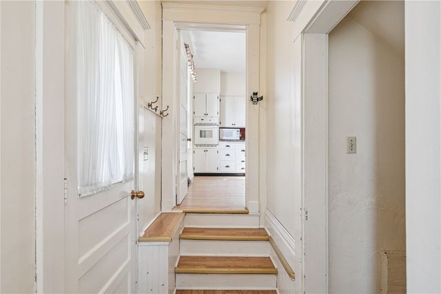 322 W College Blvd, Mt Vernon, IA 52314