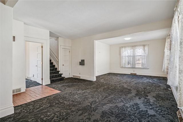 322 W College Blvd, Mt Vernon, IA 52314