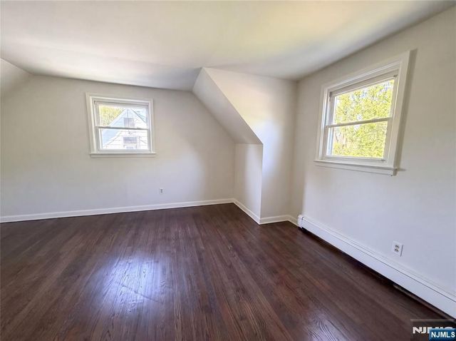 616 River Road, Teaneck, NJ 07666