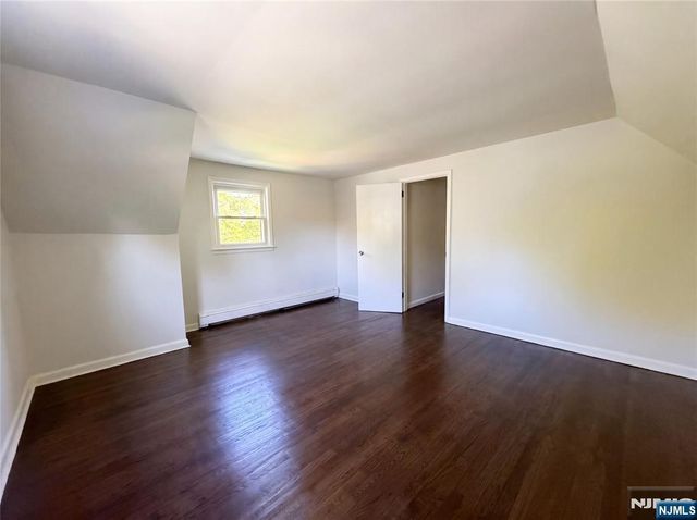 616 River Road, Teaneck, NJ 07666