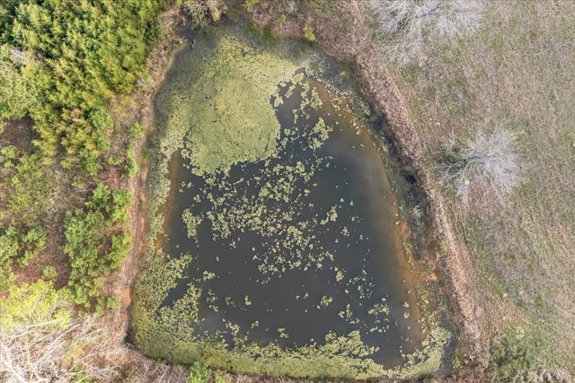 1759 McKelvy Rd, Camden, TN 38320