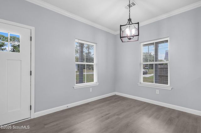 909 E 3rd Street, Darien, GA 31305