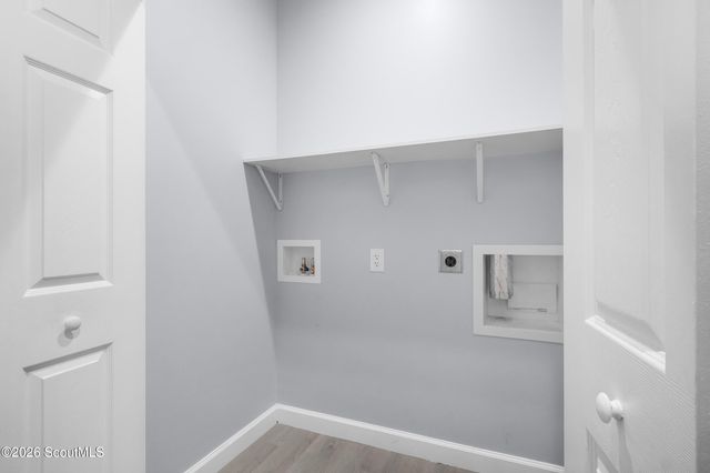 909 E 3rd Street, Darien, GA 31305