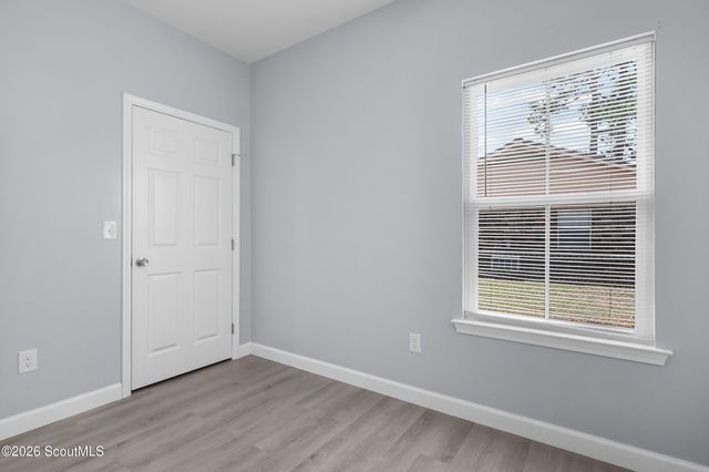 909 E 3rd Street, Darien, GA 31305