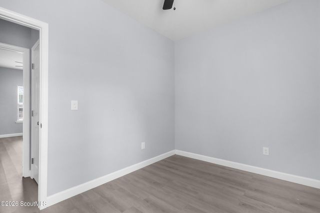 909 E 3rd Street, Darien, GA 31305