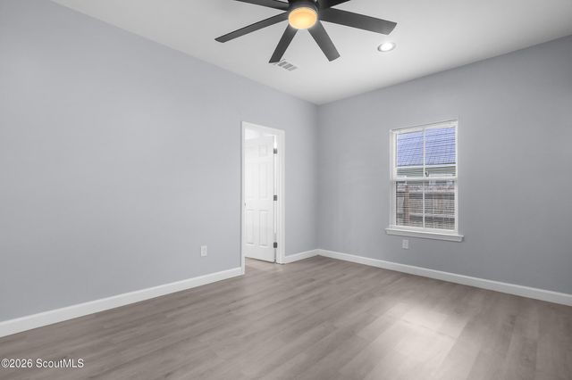 909 E 3rd Street, Darien, GA 31305
