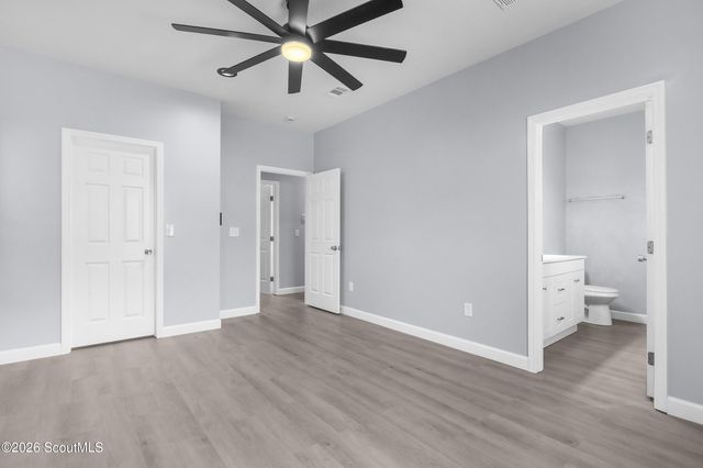 909 E 3rd Street, Darien, GA 31305