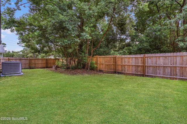 909 E 3rd Street, Darien, GA 31305