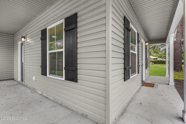 909 E 3rd Street, Darien, GA 31305