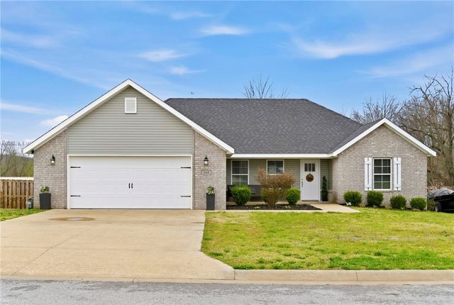 164 Parson Street, Huntsville, AR 72740