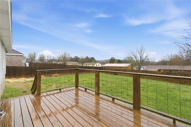 164 Parson Street, Huntsville, AR 72740