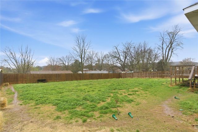 164 Parson Street, Huntsville, AR 72740