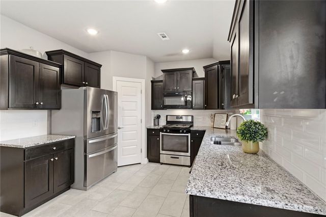 164 Parson Street, Huntsville, AR 72740