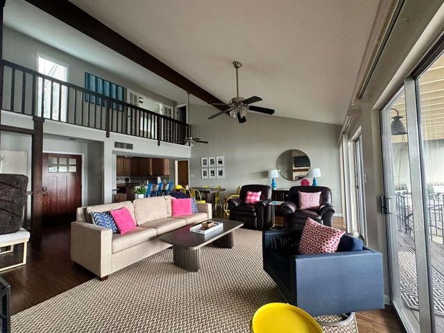 18243 Lakepoint CV, Lago Vista, TX 78645