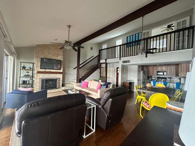 18243 Lakepoint CV, Lago Vista, TX 78645