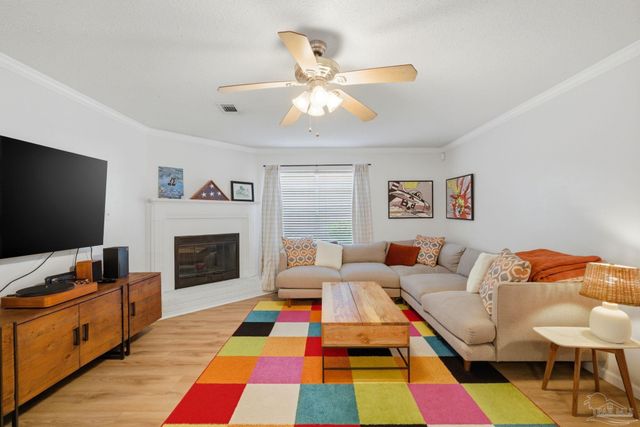1917 Estival St, Ft Walton Beach, FL 32547