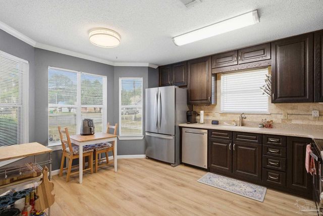 1917 Estival St, Ft Walton Beach, FL 32547