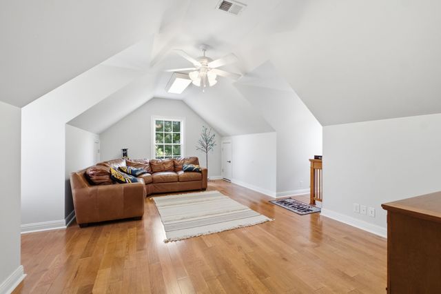 444 Old Pond Lane, Dickson, TN 37055