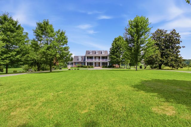 444 Old Pond Lane, Dickson, TN 37055