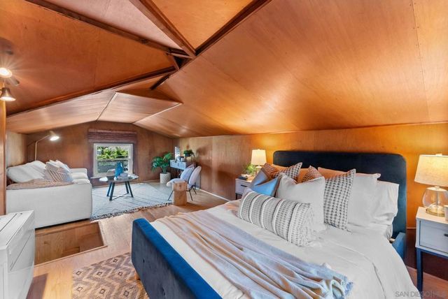 4540 Volatire St, San Diego, CA 92107