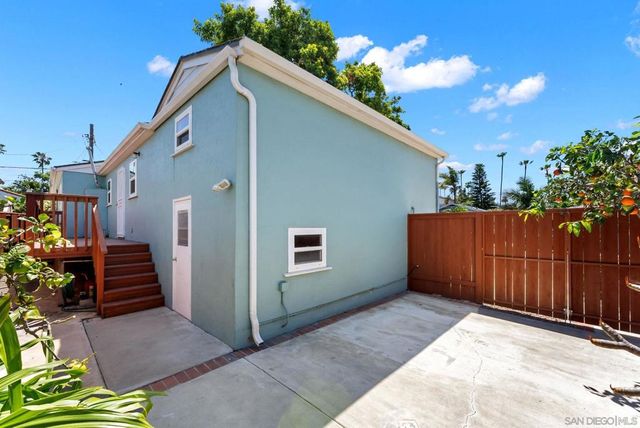 4540 Volatire St, San Diego, CA 92107