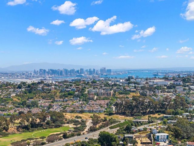 4540 Volatire St, San Diego, CA 92107