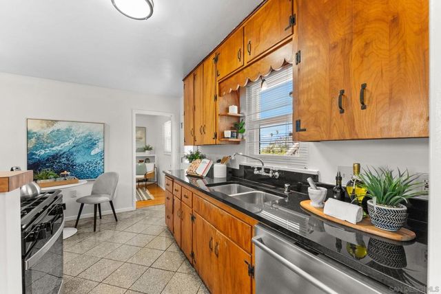 4540 Volatire St, San Diego, CA 92107