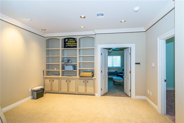 1921 Caroline Ave, Alice, TX 78332