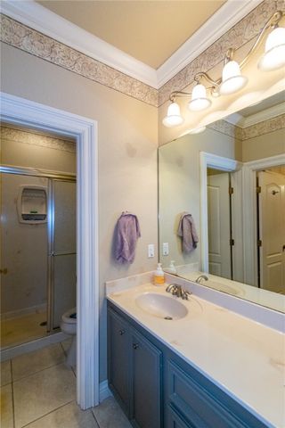 1921 Caroline Ave, Alice, TX 78332