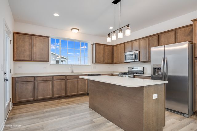 27357 W PORTO Lane, Channahon, IL 60410