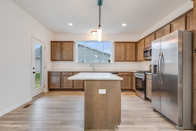 27357 W PORTO Lane, Channahon, IL 60410